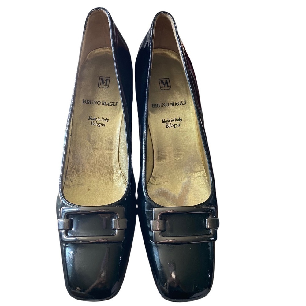 Bruno magli black patent leather pumps SZ 7.5 AA